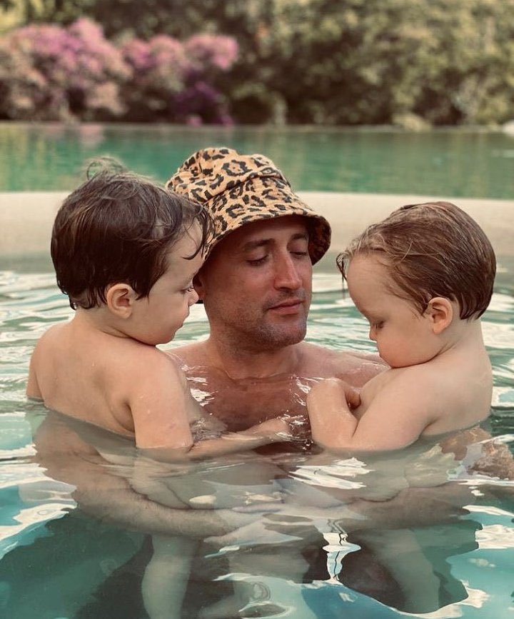 GarotaCiume's tweet photo. A cada notícia que saía envolvendo o nome do Paulo Gustavo, meu coração só faltava sair pela boca.
A notícia da morte dele me trouxe uma dor enorme. 
Ele me passava uma sensação familiar, como se fosse próximo a mim.
Que Deus conforte a sua família! https://t.co/wiBIRgZ18n