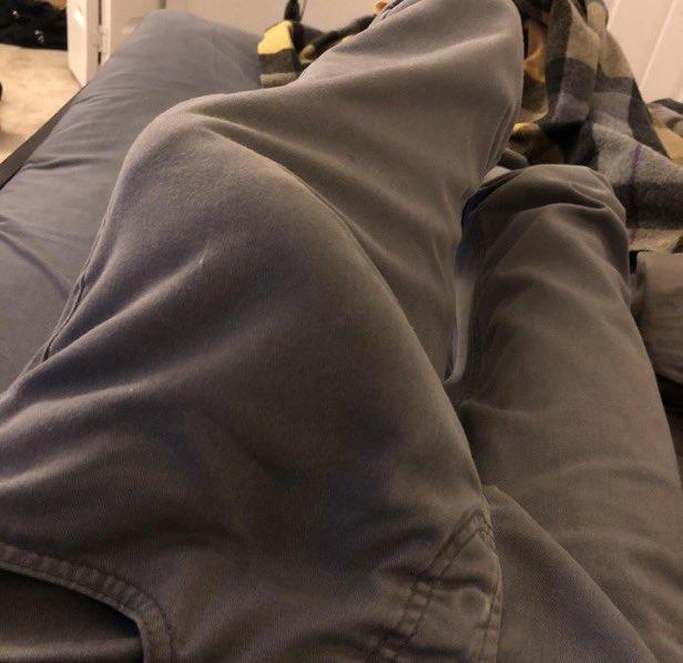 Ben’s hands got rocky while he was texting and he ended up sending this to all of his contacts....