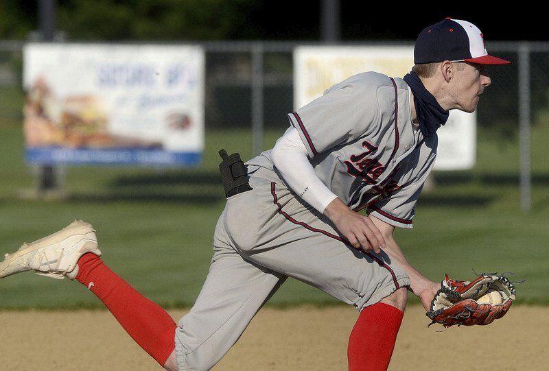 Patriot shortstop has no shortage of North-South fans dlvr.it/Rz3ydH