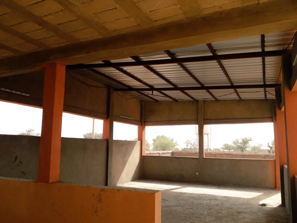 AgenceHda's tweet photo. #Les_Huiles_Nayaba unité de production avec Magasin et chaîne de travail. Projet porté par @AgenceHda (etudes et suivi des tx) - Ent Tx #DAKEY - Financement #USADF_MCA Mise en œuvre #ONG_ADLI https://t.co/XLLiSbCoVB