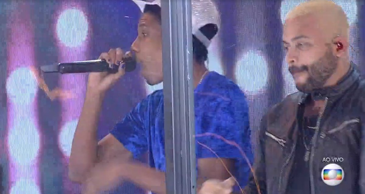 PalovineCamila's tweet photo. O Lucas penteadoooooo brasilllllllllllllllll me emocionei https://t.co/Wqc7QD74yi