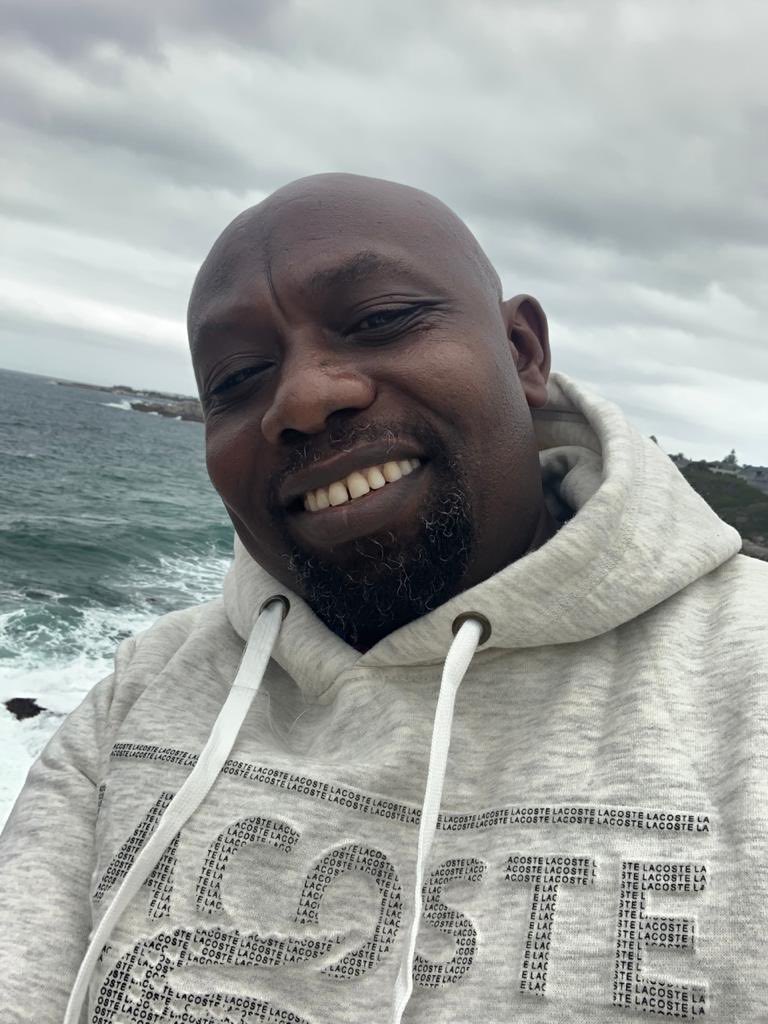 rev_estherk's tweet photo. HAPPY BIRTHDAY MY BELOVED HUSBAND❤️, MAY GOD SATISFY YOU WITH LONG LIFE😀. MAY GOD WALK WITH YOU AND GRANT YOU YOUR HEARTS DESIRES, I CELEBRATE YOU MY KING👑 . https://t.co/T87olgVk0q