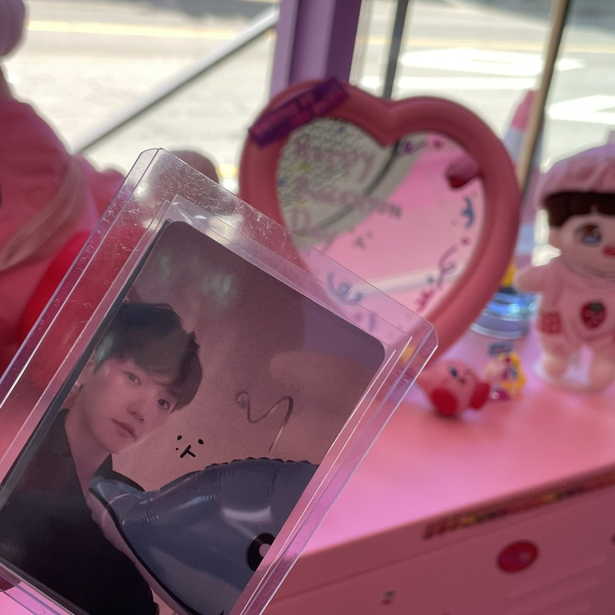 #해피_큥스데이

특전도 다 너무너무 예쁘고 완전 취향저격 ..´ㅅ`  ♥️