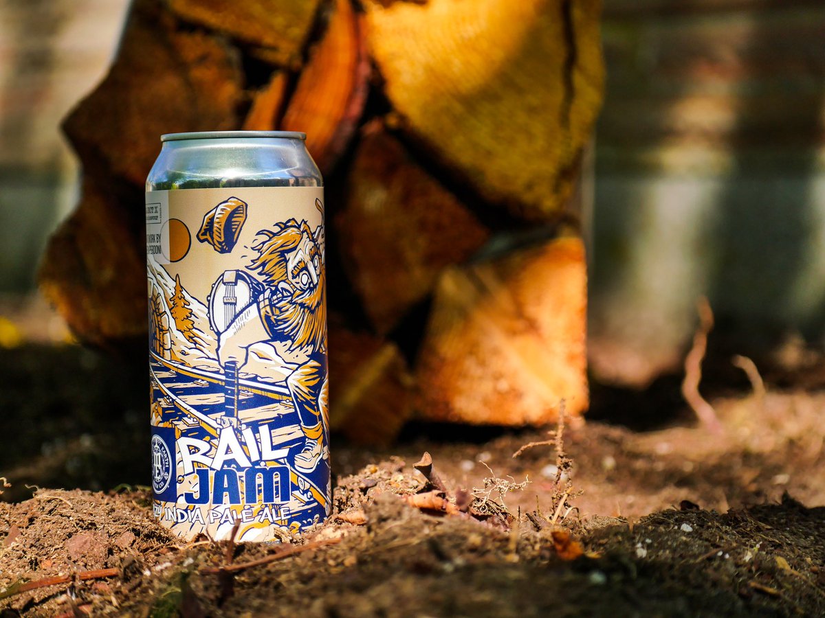 @motherearthbrewco’s latest Project-X series: beer, Rail Jam India Pale Ale. This beer is a sensory experience with notes of the tropics, orange citrus, and melons, and even lychee. It also screams, pair me with a greasy cheeseburger with bacon, and some loaded tatchos!