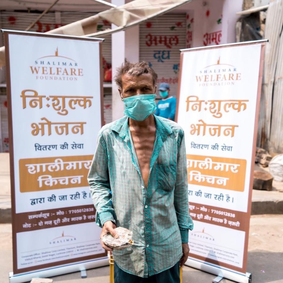 reviewmyspace's tweet photo. What you people are doing is good @shalimar builder, Lucknow.
But don't use this as a marketing tool to promote your brand in such hard times. 
#myopinion #realestate #COVIDEmergency2021 #StayHomeStaySafe https://t.co/nLJI2xjAVH