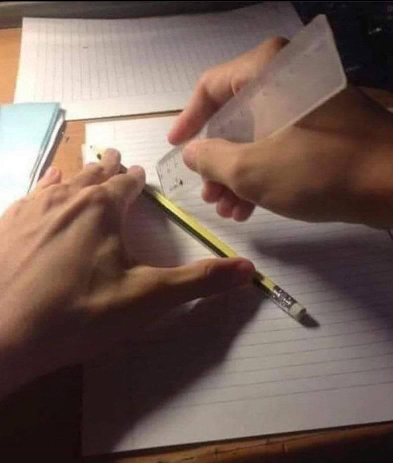 me when someone is looking at me while i'm doing something