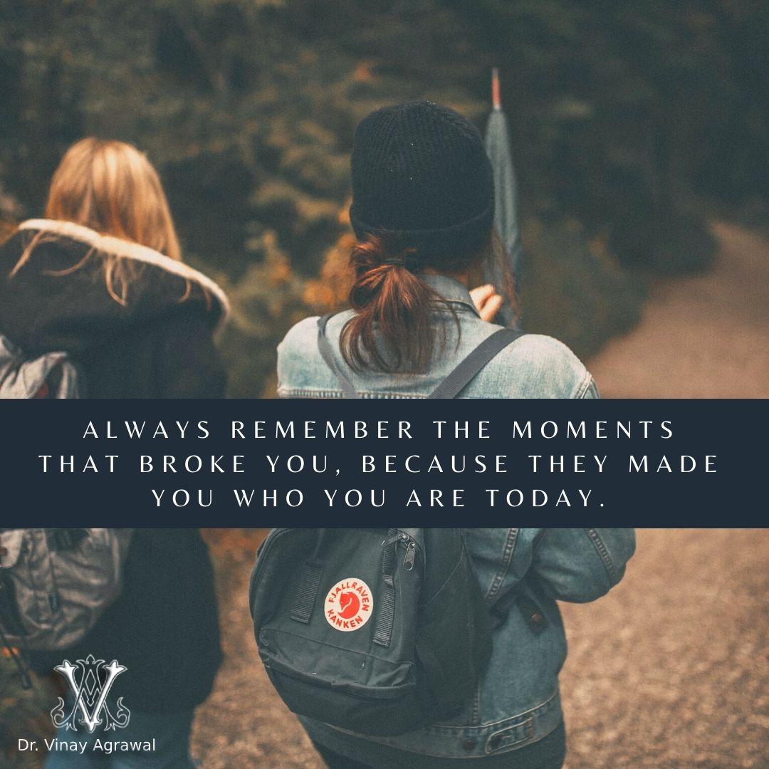 vinaymagrawal's tweet photo. Always remember the moments that broke you, because they made you who you are today.
.
.
.
#Wednesdaythoughts #wisdom #motivationalquotes #InspirationalQuotes #quotesdaily #isbmuniversity #education #career #knowledge #chancellor #leader #entrepreneur #thinker #DrVinayAgrawal https://t.co/NgOaPnPe6i