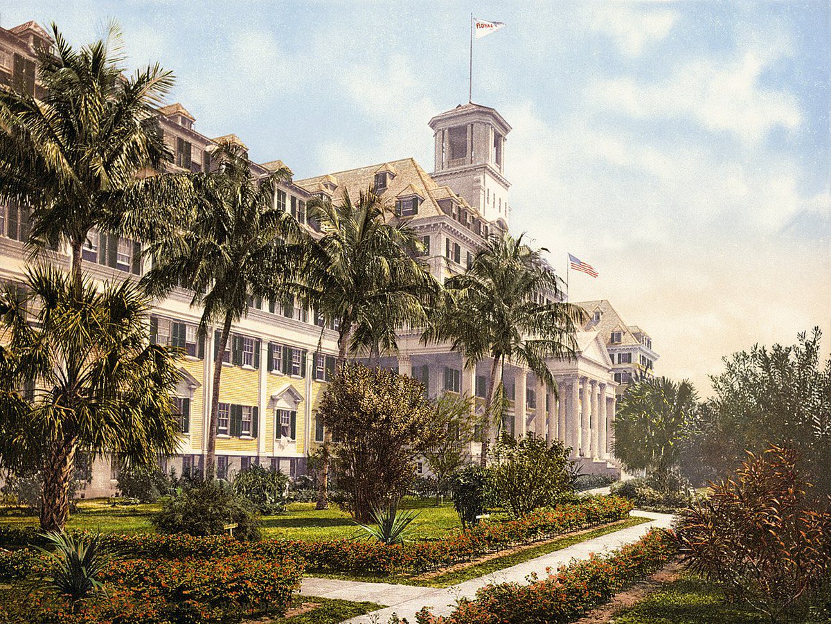 1000+ families made their way to Florida in the mid 1800s to build the Florida East Coast Railway. They also helped to build Royal Poinciana Hotel—an extravagant wooden hotel built in the 1890s with hotel entrances for private railway cars.  #webuiltthis
