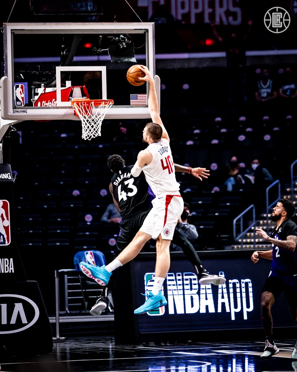 LAClippers's tweet photo. Oh my. https://t.co/dYHU0p6BDE