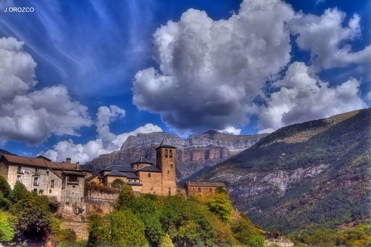 Qué ver y descubrir en Torla, La Magia de la Puerta de Ordesa
 mtr.cool/tmoadgeybt