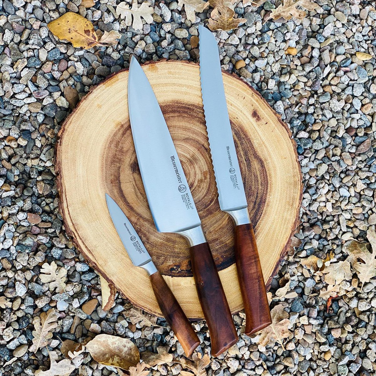 To all you amazing Moms~Happy Mother’s Day in advance! Save on the top-selling <a href="/Messermeister/">Messermeister</a>  Royale Elite knife series and much more because you deserve only the best in the world. Get it here today: bit.ly/3tkCVdd
#shopdasallas #messermeister #royaleelite #eliteknife