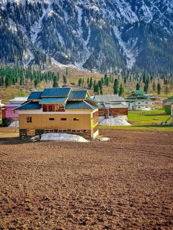Heaven on Earth
Beautiful View#Arangkel Village
#Neelum Valley#Ajk