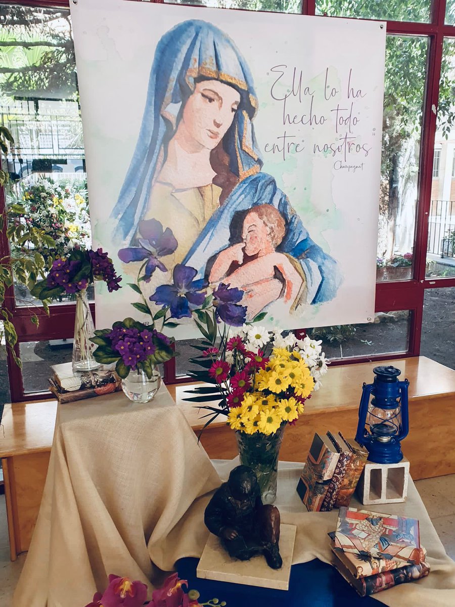 maristasevilla's tweet photo. «Esmérense en celebrar devotamente el mes de María; exhorten a sus alumnos a celebrarlo también con tierna devoción».

https://t.co/LDbl2Eq7UC https://t.co/GH8fQdofS7