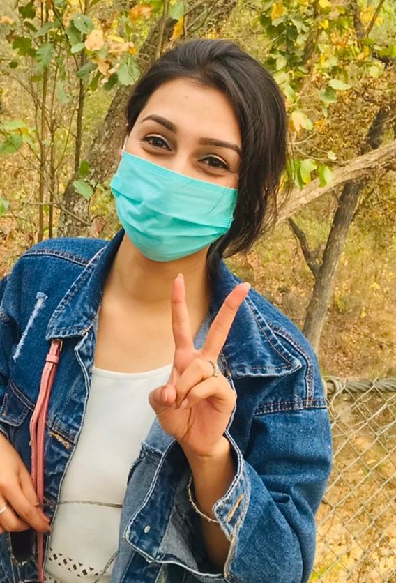 माक्स लगायो माक्सले कान तान्छ माक्स नलगाए पुलिसले कान तान्छ😜
#बाहुनी😘😍