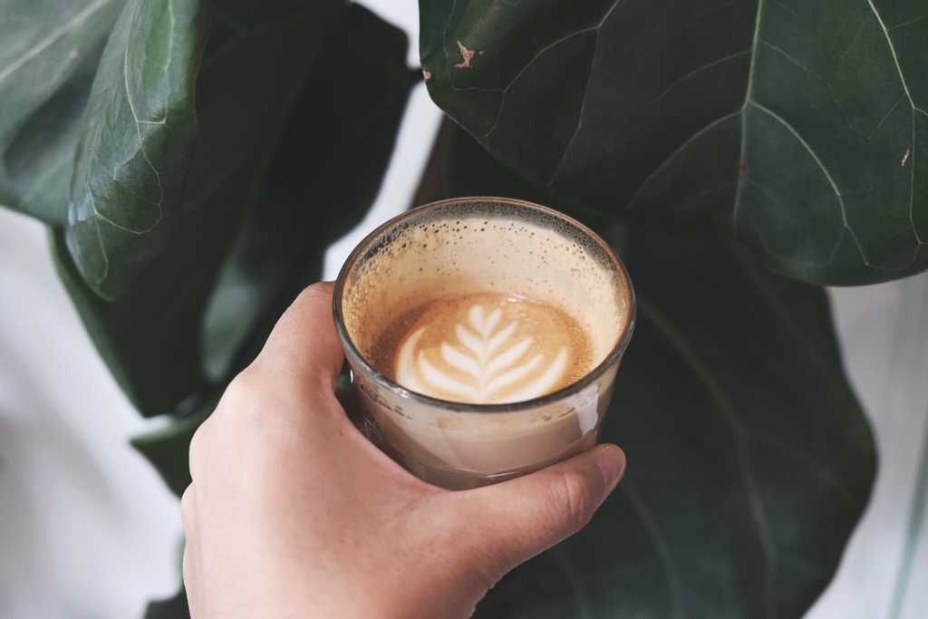 coffee_maverick's tweet photo. 💡 Coffee Fact - Globally people consume about 2.25 billion cups of coffee every single day. In the UK, we now drink approximately 95 million cups of coffee per day. How many cups fo coffee do you drink? https://t.co/N9PwqN4OW7