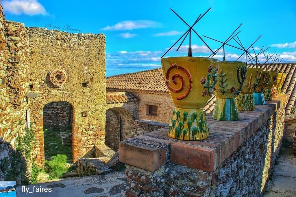 CalabriaTweet's tweet photo. Nel cuore della Calabria Grecanica. Grazie a @fly_faires per questo scatto da Bova (RC)! #bova #reggiocalabria #calabriatweet #calabriagreca #borgo #borghi #borghitalia #visit #visititaly #discover #fotografia #photography #calabriadaamare #calabria #kal… https://t.co/cf0ucRfPeg https://t.co/abGqPmruO0