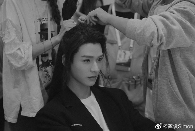 E0mwQ3JVEAIGobS?format=jpg&name=small