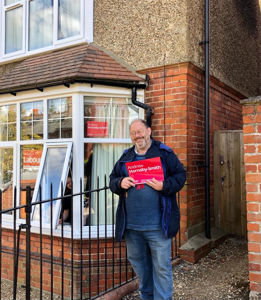 Andrew Hornsby-Smith is Redlands' greenest response to Reading's Climate Emergency. Advocating for sustainable transport; food recycling; enhancing our open spaces w/ rewilding & trees. Andrew is the reason #RedlandsIsRemainingRED ! #VoteAndrew @ReadingLabour