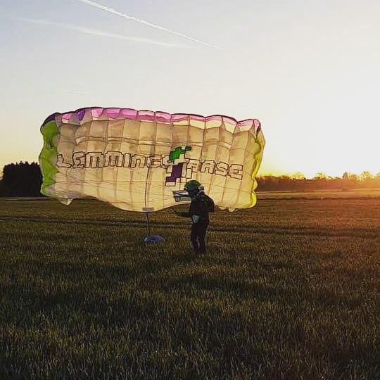 Love my canopy 😍 #parachute #base #basejumping