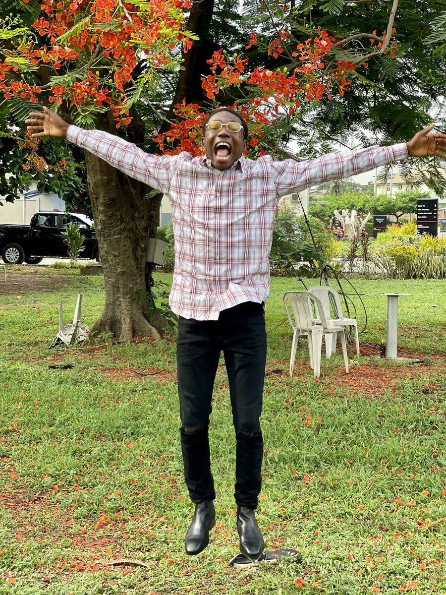 Obacruze's tweet photo. I don waka many kilometres😂❤️🦍 https://t.co/uRHMMlei8m