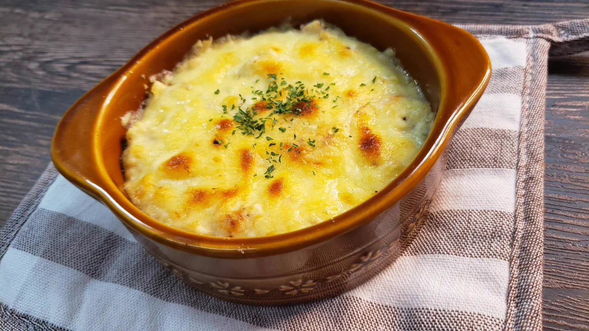 これならダイエット中でも安心して食べられそう！「豆腐」と「カップスープ」で作るグラタンレシピが話題に！