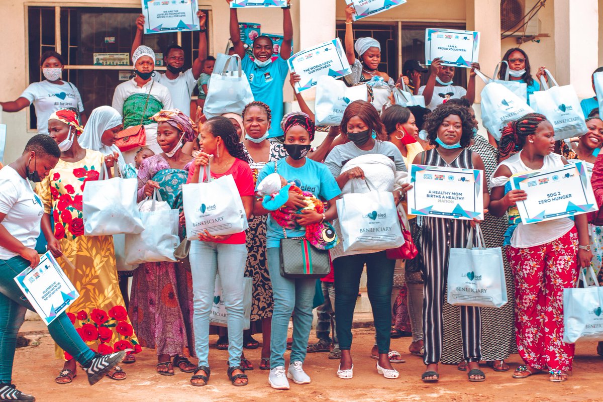 theLoveLedF's tweet photo. Notwithstanding the security threat and economic downturn beguiling our dear nation presently, members of the LoveLed Foundation with her partners stormed the rural community of Orile-Agege LCDA to show new and expecting mothers that humanity still cares...... https://t.co/o8jXTdxuSX