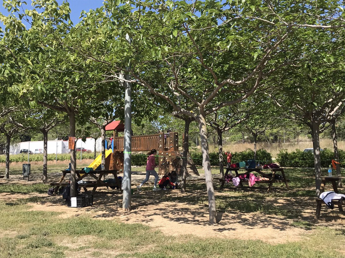 Comencem a gaudir de les colònies #ciclemitjà Casa de colònies Artur Martorell a Calafell