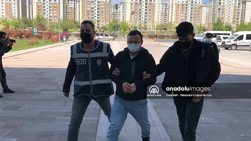 Evlat dehşeti! | Babasıyla eşinin ilişkisinden şüphelendi, bıçakladı
gazetepus.com/post/evlat-deh…