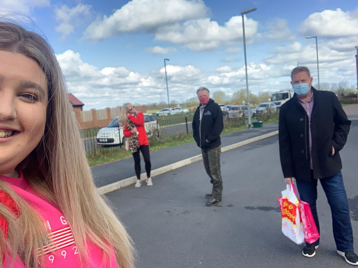 LabourForCS's tweet photo. If you want to help me with leaflets and chatting to residents today here’s where to meet!
1PM – meet near Pemberton Ave near Consett Rd, The Grove, DH8 8AN.
4PM – meet outside shops on Derby Drive, Moorside, DH8 8DU.
Let’s win Consett South Together 🌹
#KeepDurhamLabour https://t.co/WUccrWsmft