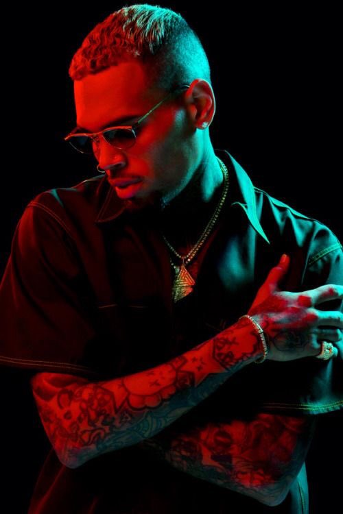 Happy birthday Chris Brown he turned 32 today 