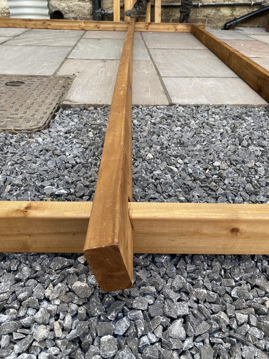 davidherbert11's tweet image. @dunsterhouseltd I’m attempting to assemble a pagoda bought from @dunsterhouseltd - wood is split and twisted and unable to assemble - I have employed to workmen to help assemble but the product is completely warped - please respond