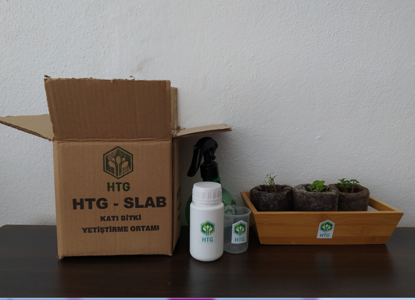 HextechGreen's tweet photo. Anneler Günü hediyesi olarak sağlık ve mutluluk hediye edin !
1- Sprey
2- Organik gübre
3- Ölçek kabı
4- Slabların konulacağı dekoratif kutu (Bambu,perforje metal yada şeffaf pleksi )
5- Bitki yetiştirme kiti bakım tavsiyeleri aynı olmak üzere 2 farklı  bitki seti öneriyoruz. https://t.co/tZZzZt57h9