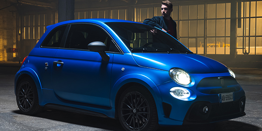 Bustillo_Auto's tweet photo. 💫 Podrás soñarlo, pero nada mejor como tenerlo contigo.
🏁 El Aʙᴀʀᴛʜ Cᴏᴍᴘᴇᴛɪᴢɪᴏɴᴇ es pura adrenalina.
¿Te atreves? 😏
#Abarth #AbarthCompetizione #BustilloAutomocion #Bustillo #Guadalajara
👉 https://t.co/JM2RdmDRuU https://t.co/1ITsAyLnkq