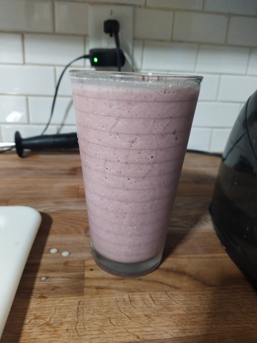 PackingK's tweet image. Vimto milkshake