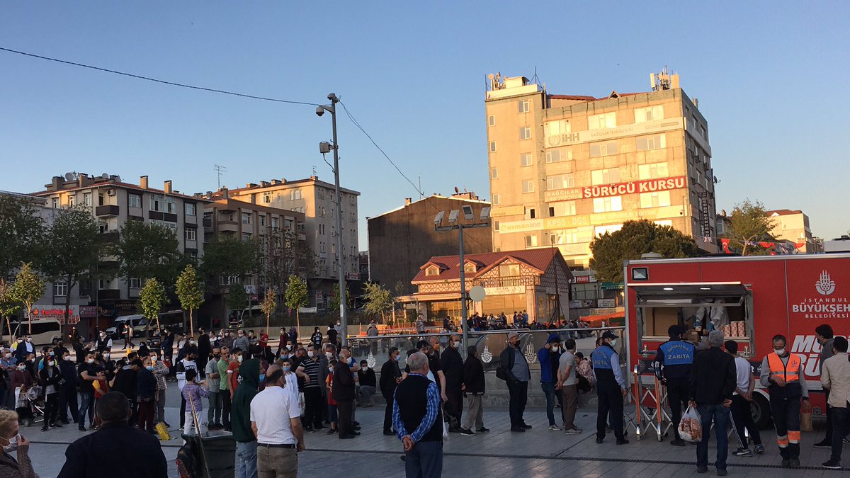 Ekrem bey. İftar yemeğimi corona patisimi ? <a href="/ekrem_imamoglu/">Ekrem İmamoğlu</a>