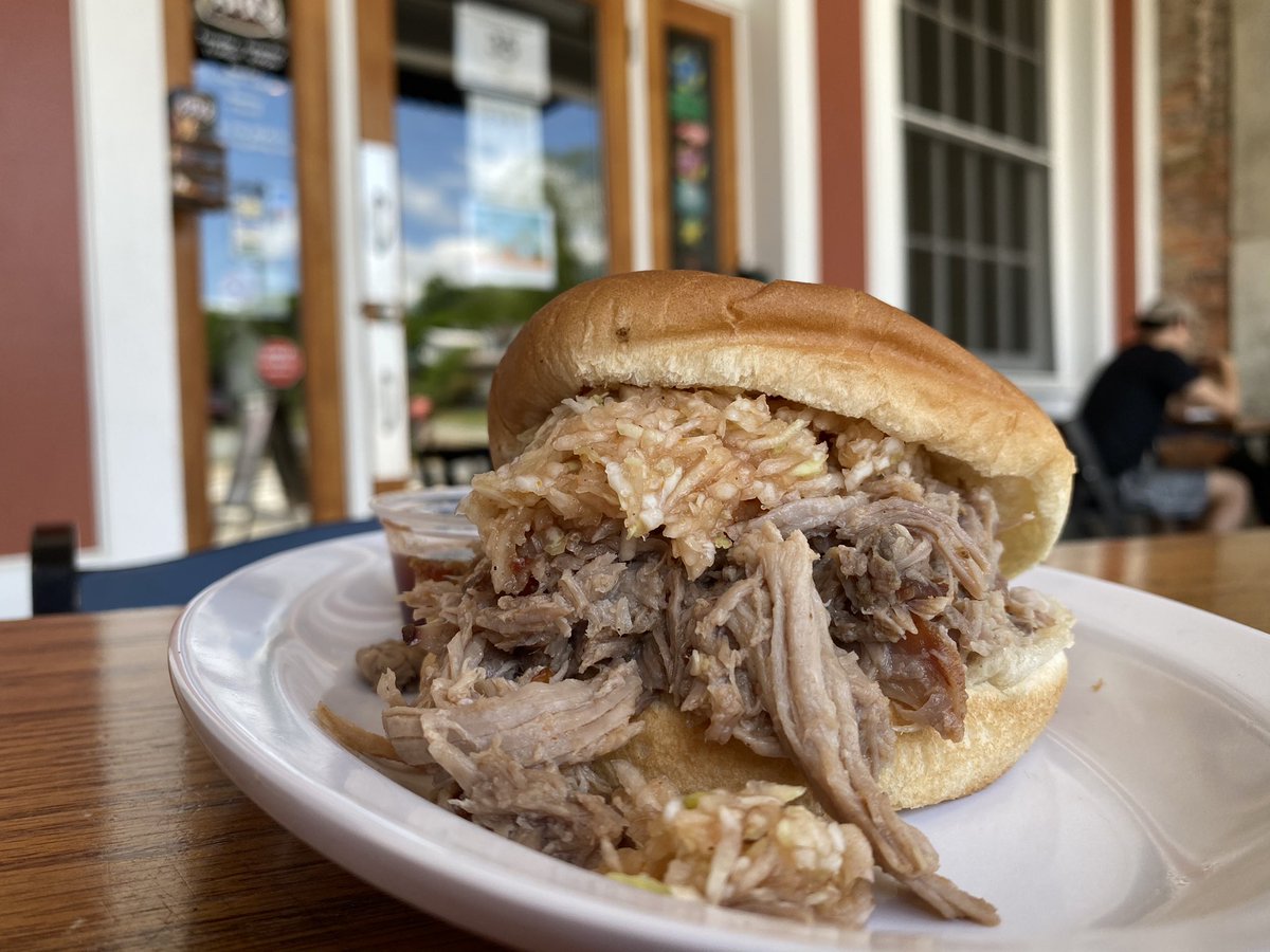 Bypassed  @picnicdurham since they’re closed for the week and went up to tiny Hillsborough for a fantastic pork sandwich. They give the option of white, red, or yellow slaw. I got yellow on the brisket plate. Enjoyed the Brunswick stew too.