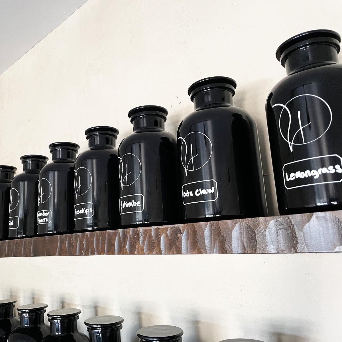 ampdigitalprint's tweet photo. Take your displays to the next level with creative solutions like these custom cut vinyl decals for The Tea Huntress on 12th South 🌱 #nashvilleprint #nashvilleprintshop https://t.co/wdXQpbJQhU