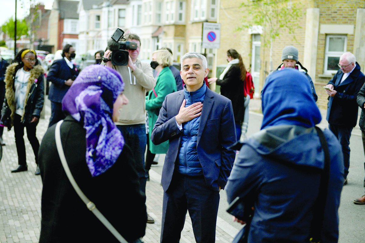 عمدة لندن صادق خان أتطلع إلى الفوز بولاية ثانية جريدة عمان