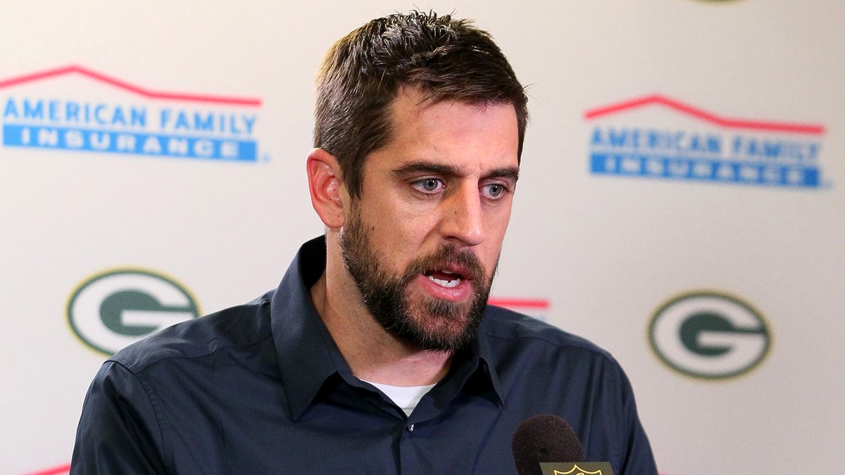 TheOnion's tweet image. ‘It’s Him Or Me,’ Says Unhinged Aaron Rodgers Demanding Packers Fire Team Custodian bit.ly/2SstxHE
