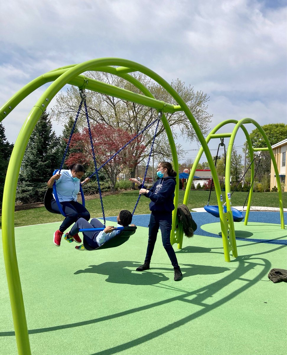 TheGraceSchool's tweet photo. Even the big kids need to let loose outdoors! Our 8th grade class having some fun at recess!
.
.
.
.
#WhatsUpWednesday #TheGraceSchool #GraceTodayGreatTomorrow #PrivateSchool #Private #Education #K-8 #AcademicExcelence https://t.co/XEABjC9sIP