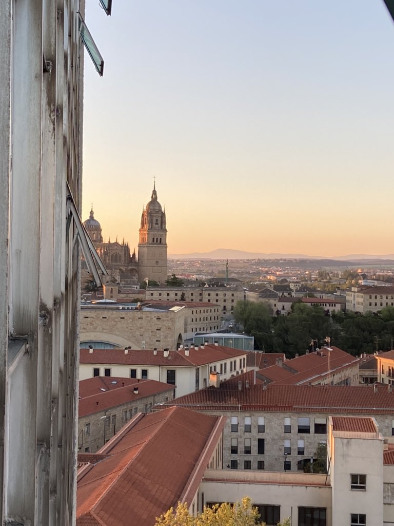 ‘Thoughts have energy, make sure yours are positive and powerful’.
.
.
.
#love #loveyou #allin #wegotyourback #itsgonnabeokay #graciasA! #tpqds