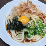 最強の時短レシピ？!絶品「卵かけうどん」の作り方!