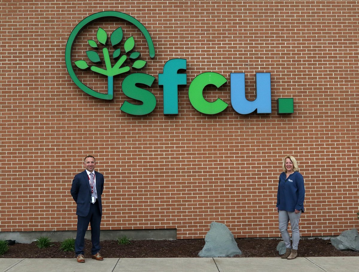 Way to go Sidney Federal Credit Union and our NY Delegate, Elise! Read about how they introduced #financialeducation to H.S. Seniors: bit.ly/3ejJgRK #creditunionrockstar #CUDifference