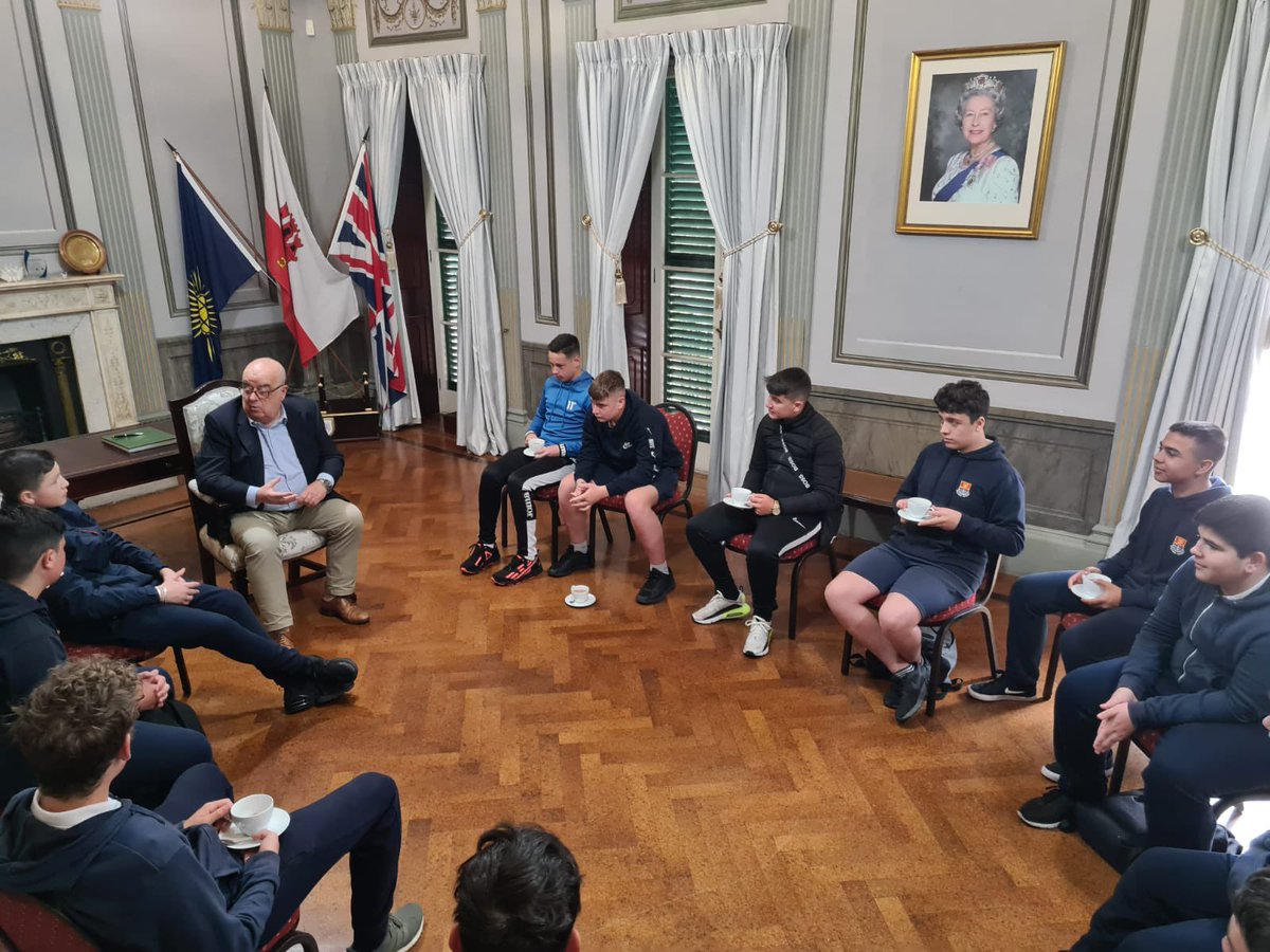 Bayside School Year 10 Class hosted today by His Worship the Mayor, Mr John Gonçalves MBE GMD, at the Mayor’s Parlour, for an engaging and lively debate on a variety of issues