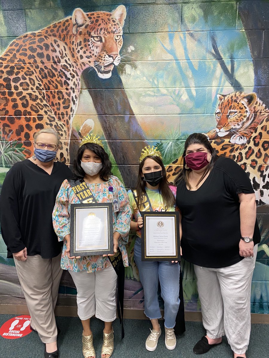 Bob Lewis Elementary (@nisdlewis) on Twitter photo Celebrating <a href="/NISD/">Northside ISD</a> Educators of the Year with a school wide parade to honor our phenomenal honorees! <a href="/NISDSpecialEd/">NISD Special Ed</a> Celebrating <a href="/NISD/">Northside ISD</a> Educators of the Year with a school wide parade to honor our phenomenal honorees! <a href="/NISDSpecialEd/">NISD Special Ed</a>