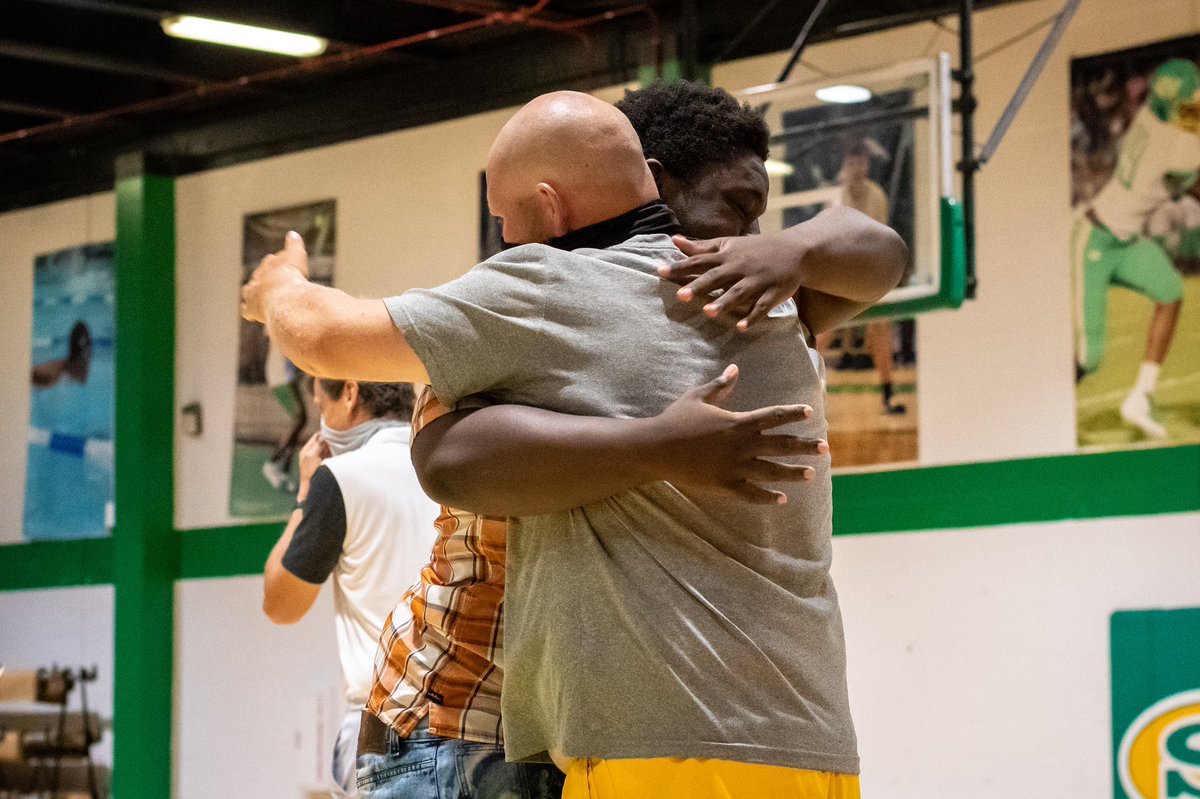 SummervilleFB's tweet image. It’s signing day here at Summerville! Congratulations @RubinIzzard1 on signing with Savanah Prep!