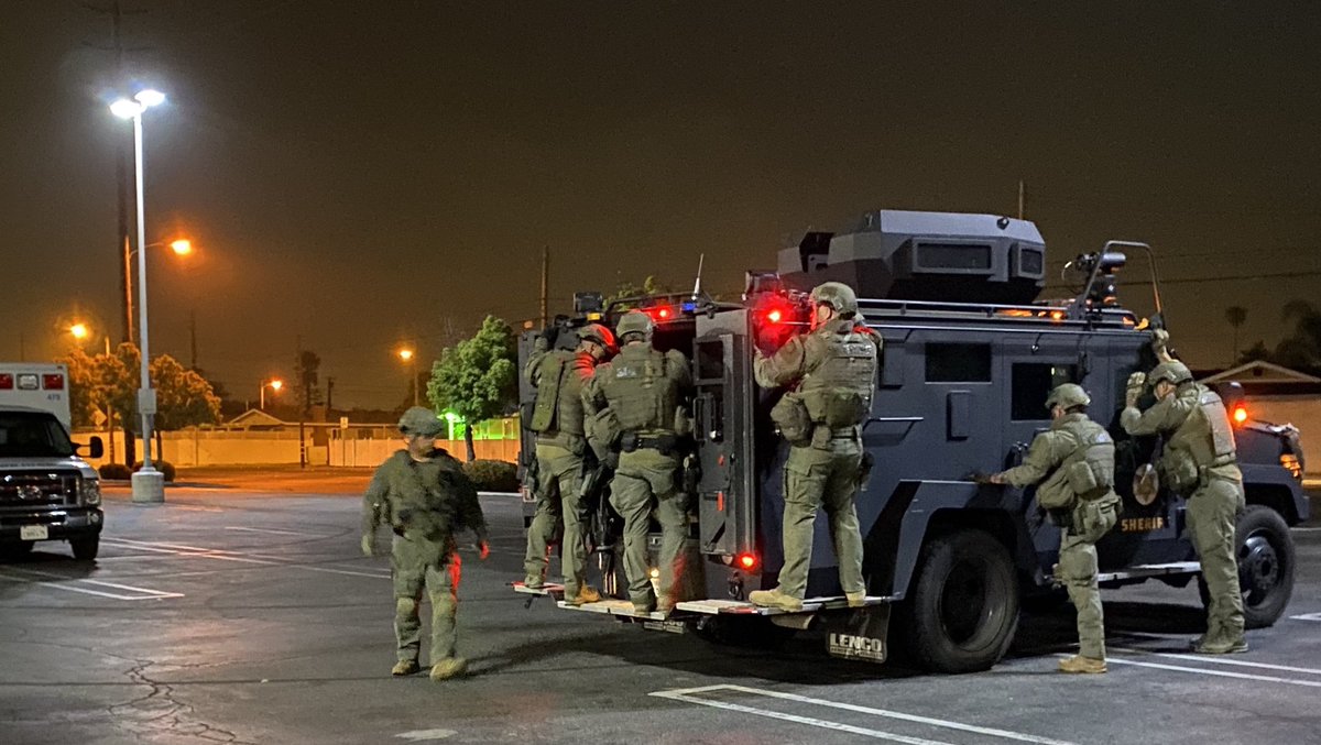 #LASD SEB SWAT operation for an armed suspect in Hacienda Heights has concluded. Suspect in custody. Kinbrae Ave reopened. Neighborhood safe.