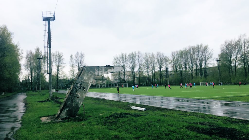 gh_moscow's tweet photo. 🏘Tver
🏟Fabric named Vagzhanov
🏆«Tversaya oblast» League 1, zone West
⚽️Lokomotiv Tver x FC Dvina Zapadnaya Dvina 7:4(4:1)
👥10
🤳@FutbologyRUS / @FutbologyApp 
🚶🏼‍♂️#groundhopping
👍🏻#ТГТГ https://t.co/PNs6g9wQeV