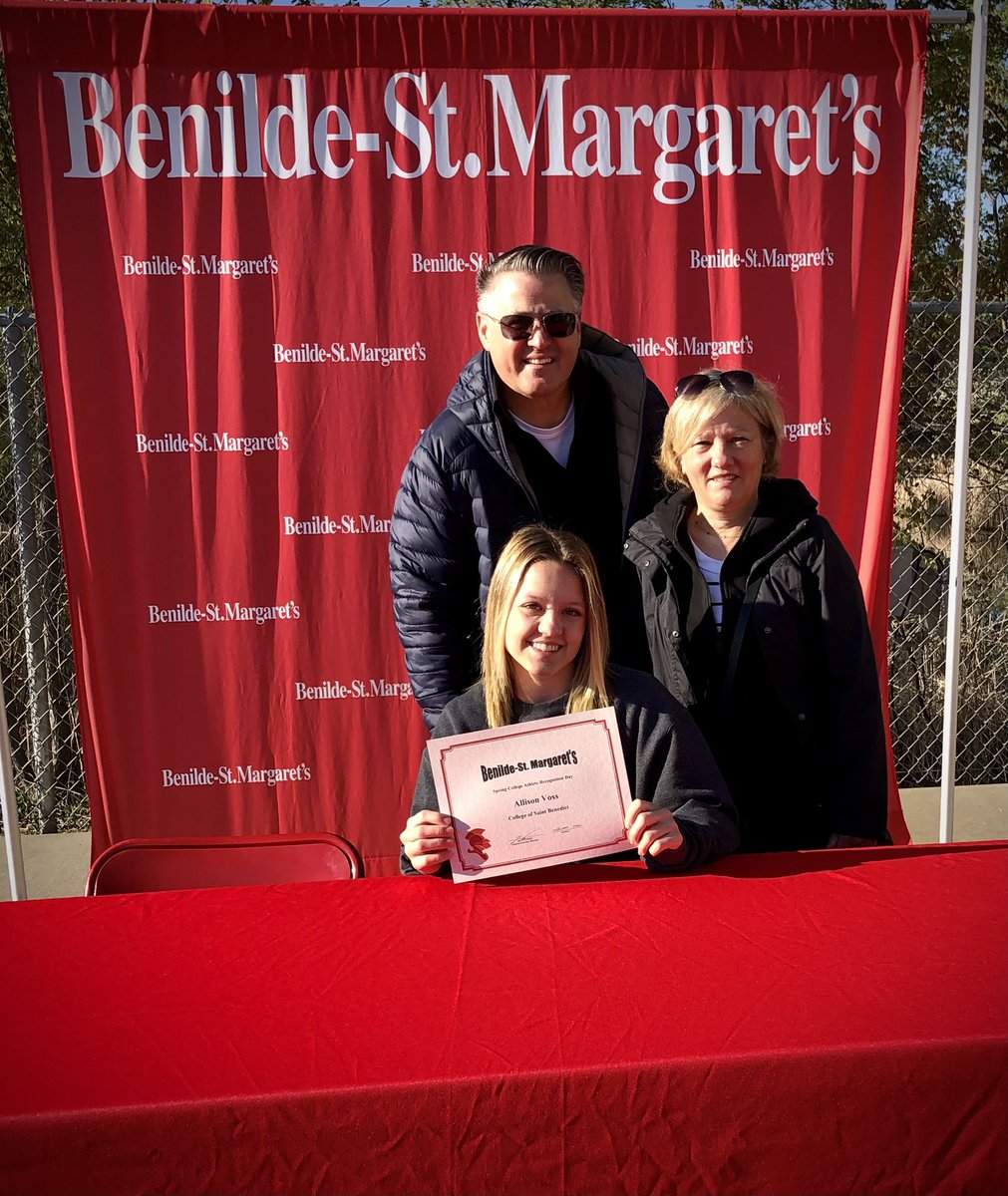 Let’s hear it for <a href="/03Tfe/">Tonka Fusion Elite 03 Girls</a>’s <a href="/alli_voss/">Alli Voss</a> on <a href="/bsmredknights/">Benilde-St. Margaret's</a> signing day. Alli is staying with the red/white joining <a href="/CSBsoccer/">St. Benedict Soccer</a>!  So proud of you, Alli!
#BennieNation <a href="/TonkaFusionMN/">Tonka Fusion Elite | #65Strong</a>