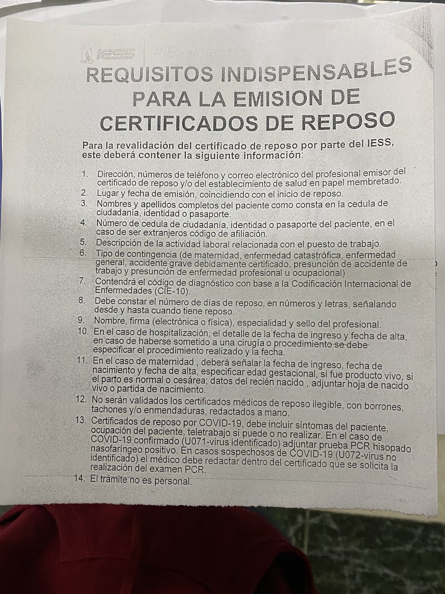 MargaEvM's tweet photo. @IESSec cual es la necesidad de poner en un certificado MÉDICO cuál es la actividad laboral relacionada con el puesto de trabajo?? Para VALIDAR un reposo??? https://t.co/PR5pmtIsOk